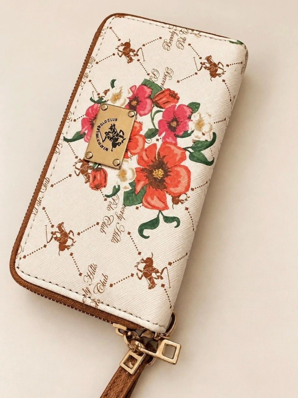NWT Polo Club Floral Zip-Around Wristlet Wallet in White & Red. New